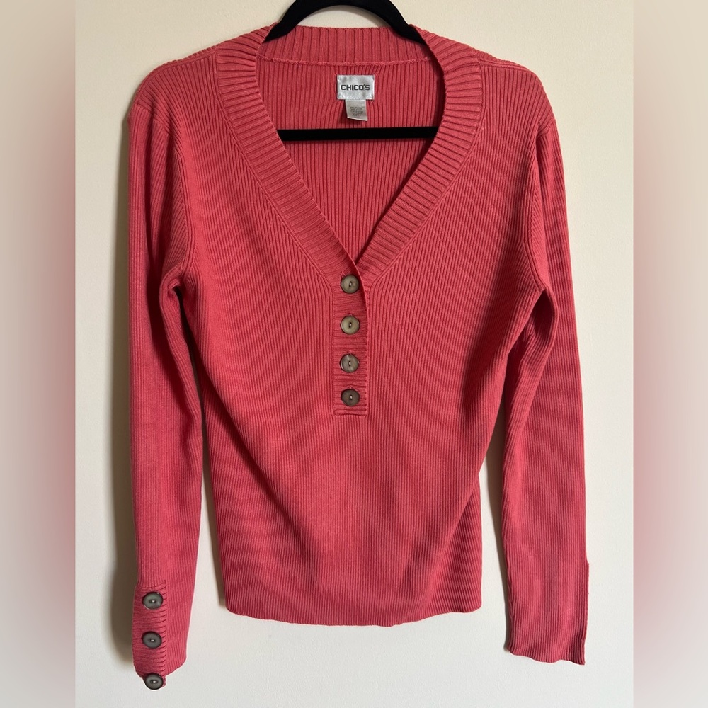 🌸 Chico’s Ribbed Knit V-Neck Sweater – Size 1 (Medium)